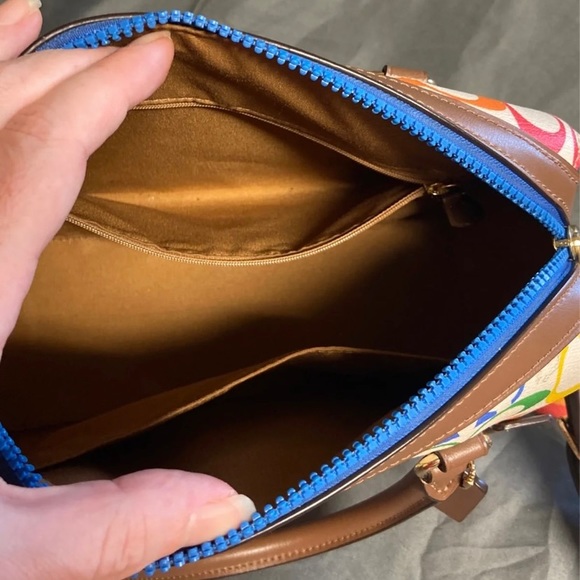 COPY - Coach pride Rowan satchel - Picture 2 of 4